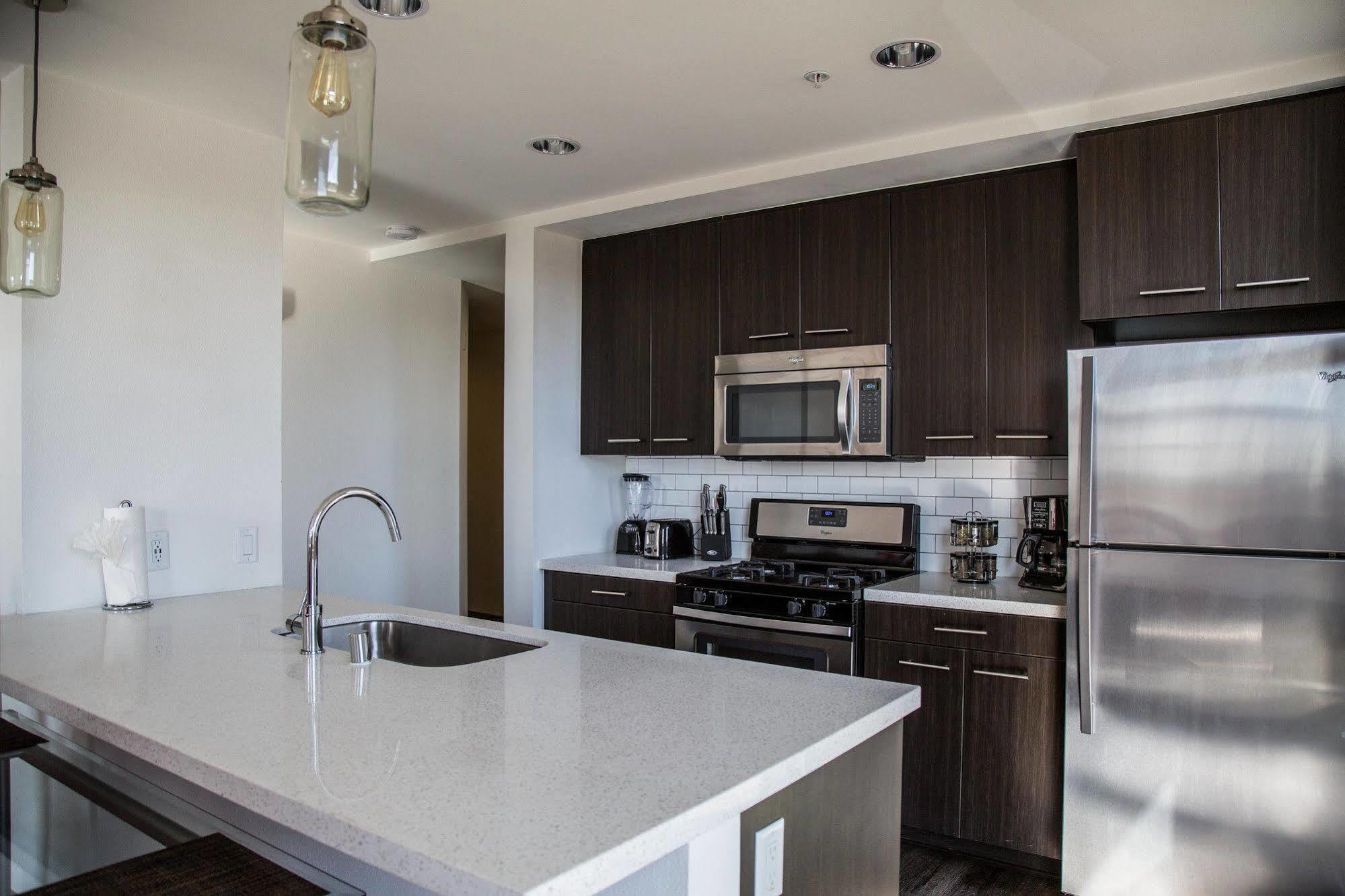 Stylish Apartments In San Diego East Village Luaran gambar